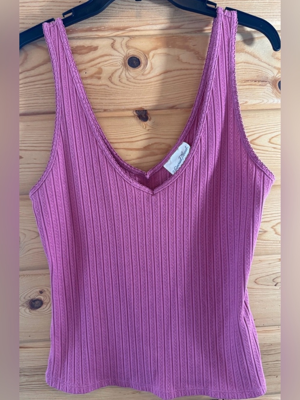 NWOT Universal Thread Lace Trim Pointelle Tank Top V-Neck Tank Top Pink Medium
